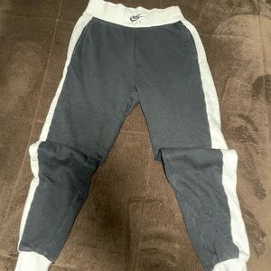 Women’s Nike Sweats Size XS